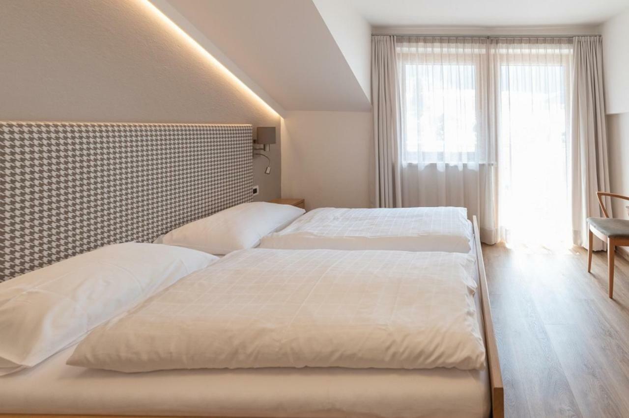 Aurelia Hotel *